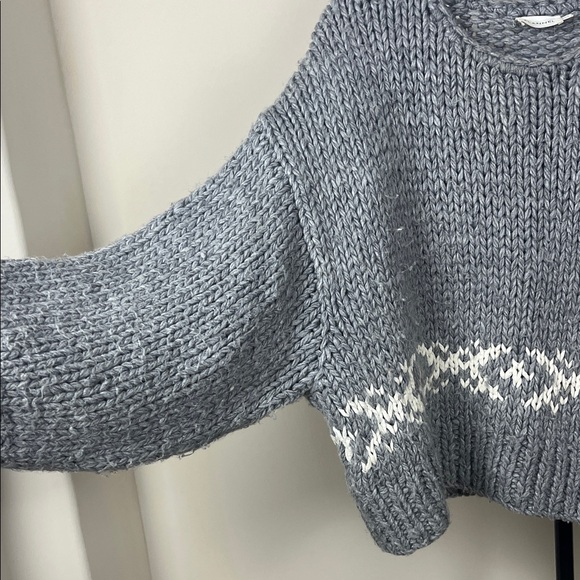 Alpaca Wool Gray Knit Sweater with White Pattern - Picture 4 of 8
